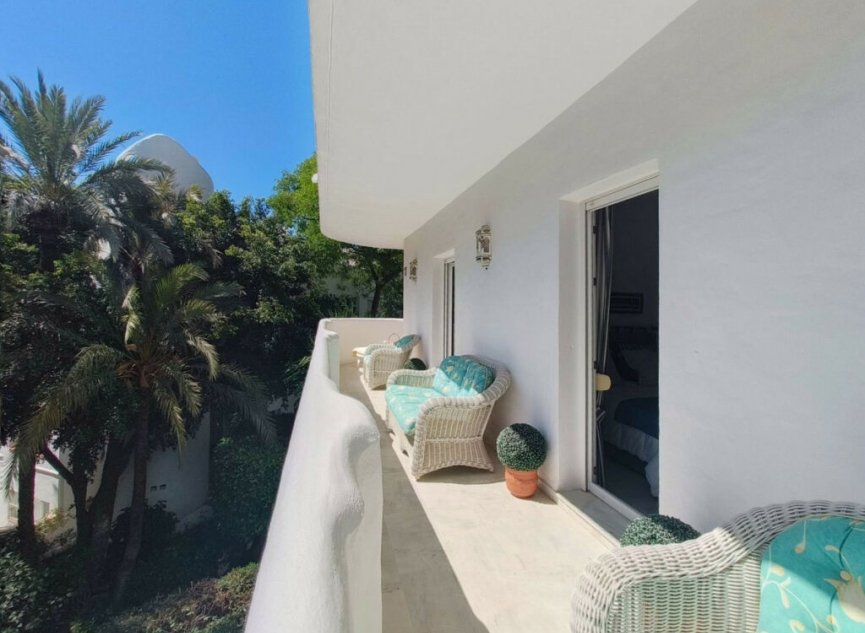 Resale - Apartment -
The Golden Mile