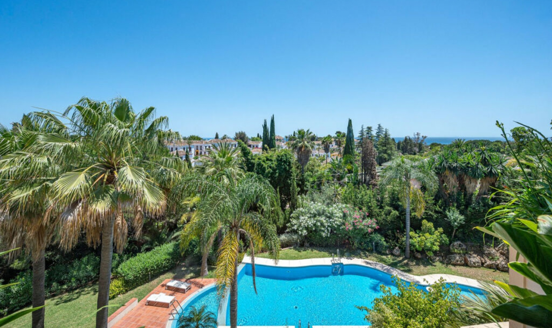 Resale - Apartment -
The Golden Mile