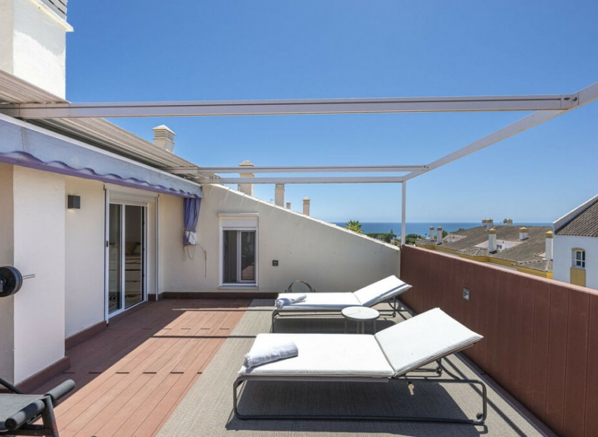 Resale - Apartment -
The Golden Mile