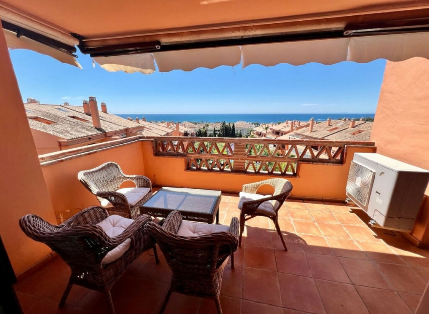 Resale - Apartment -
The Golden Mile