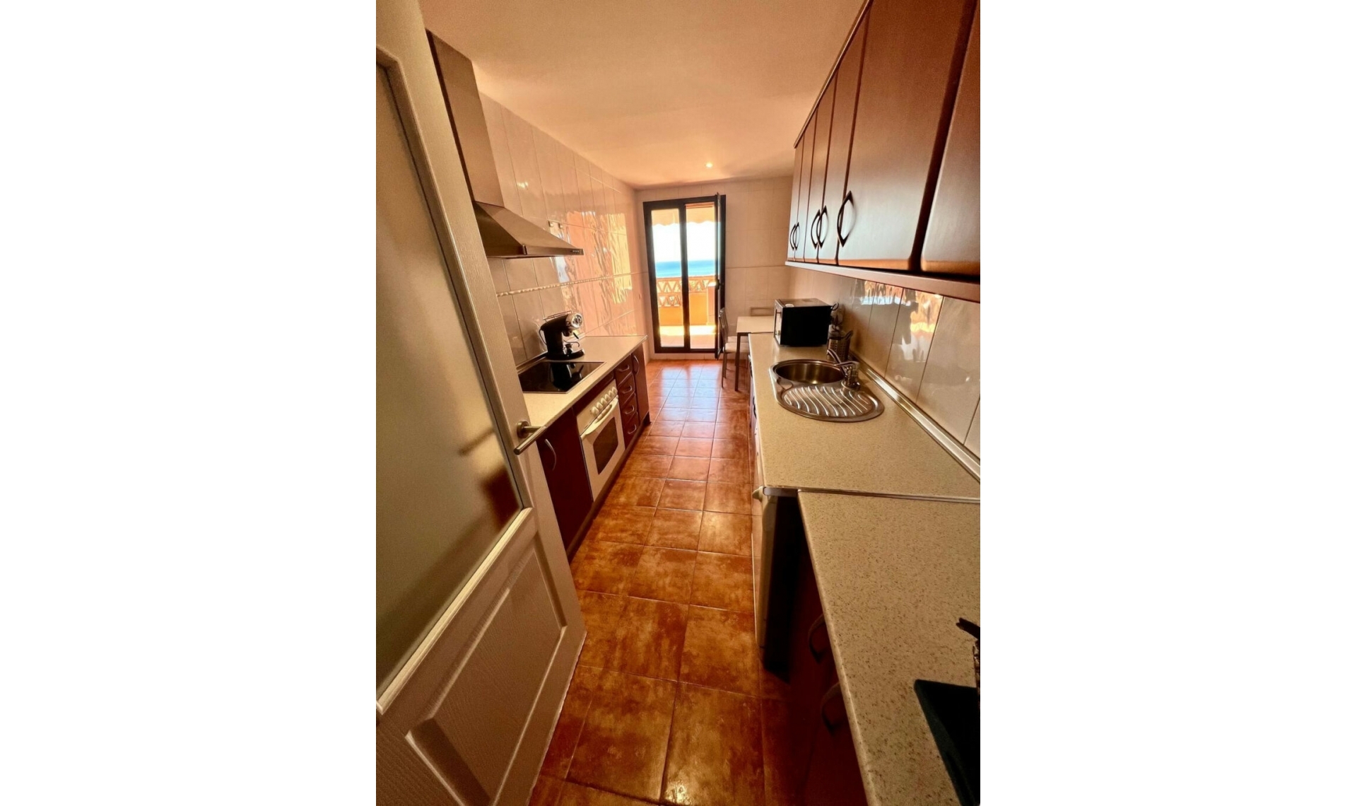 Resale - Apartment -
The Golden Mile
