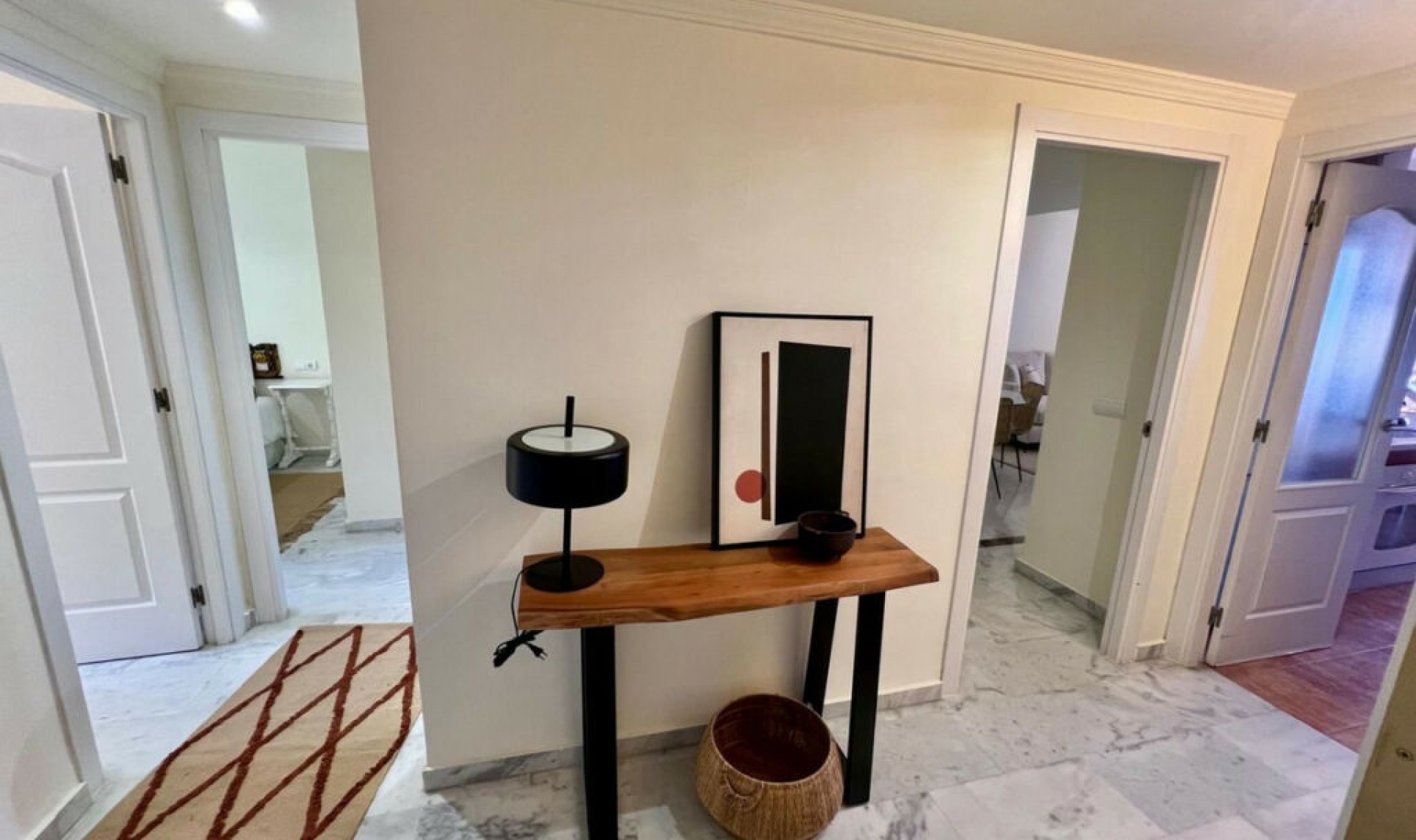 Resale - Apartment -
The Golden Mile