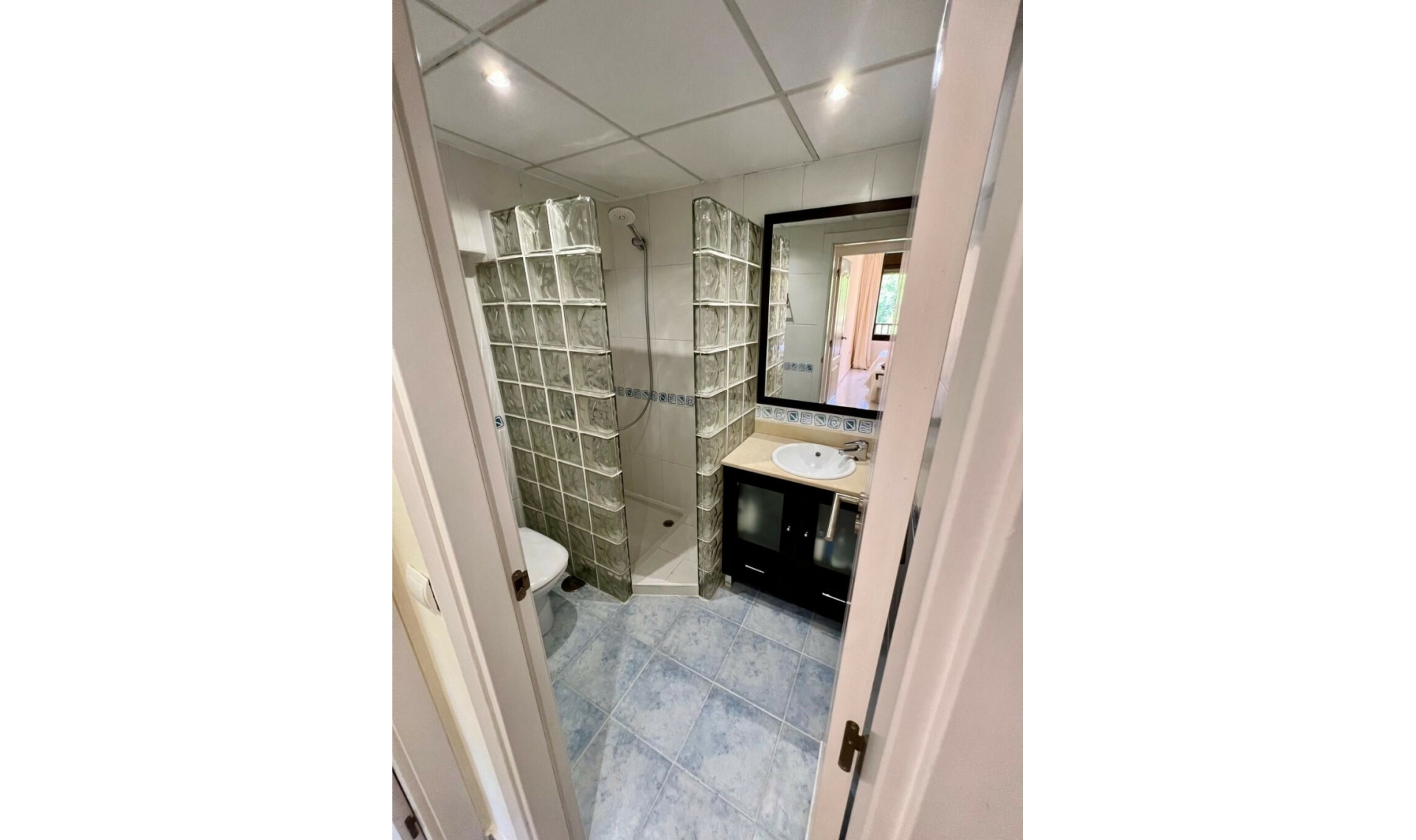 Resale - Apartment -
The Golden Mile