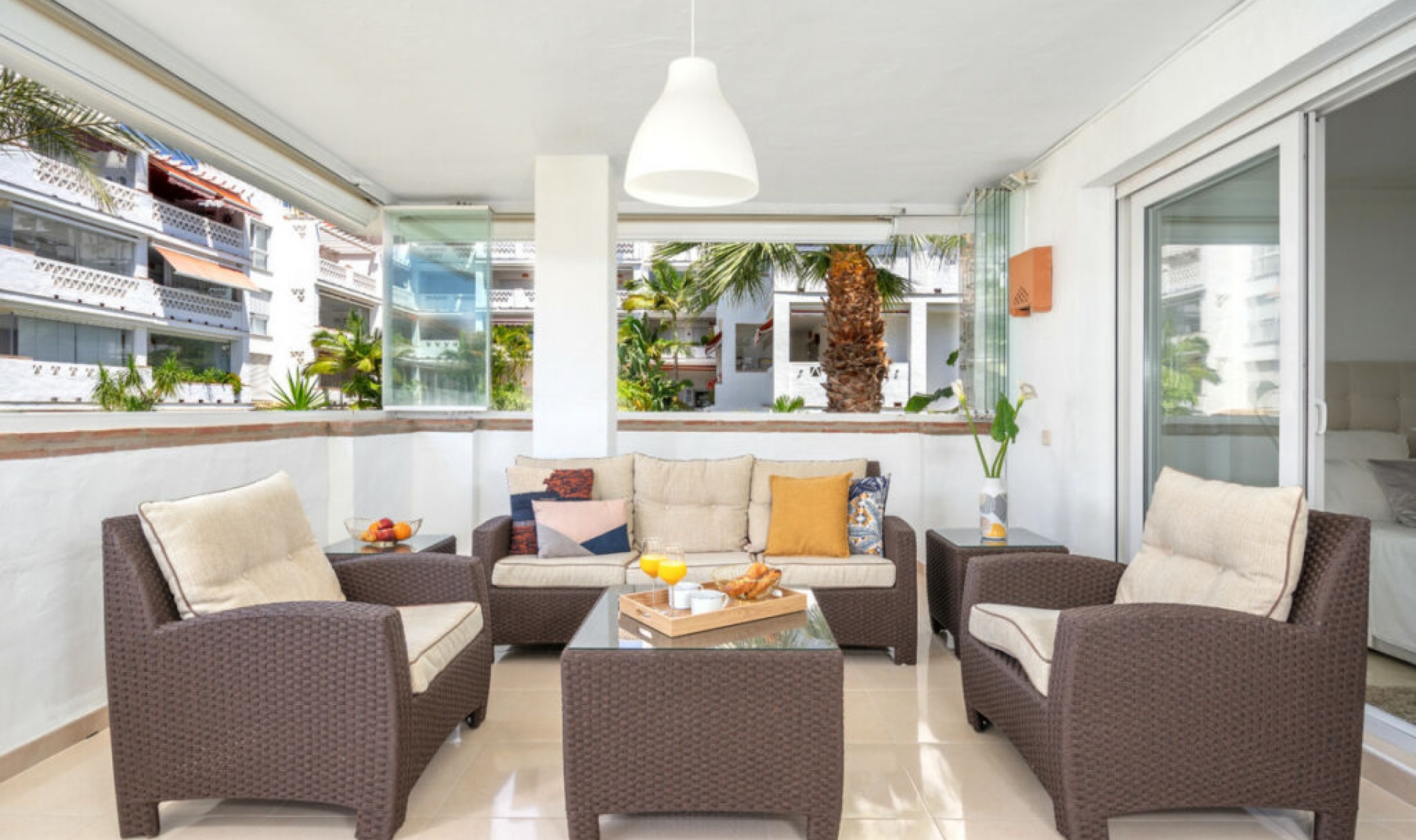 Resale - Apartment -
The Golden Mile