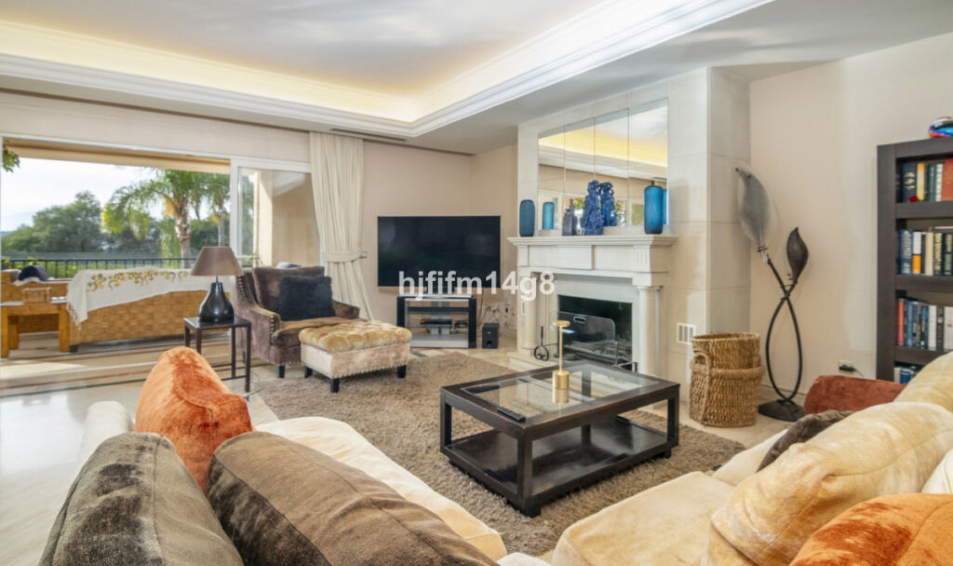 Resale - Apartment -
The Golden Mile