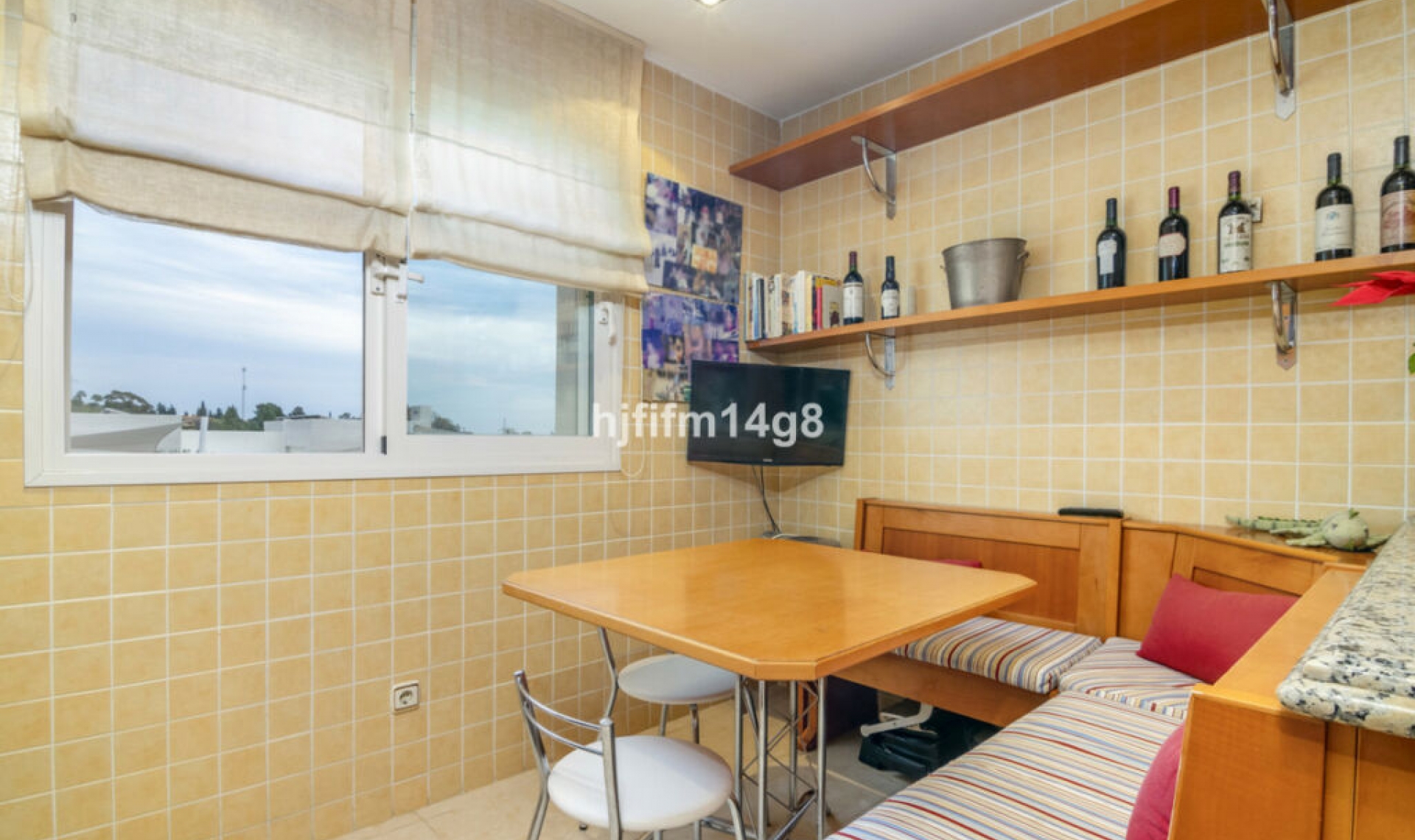 Resale - Apartment -
The Golden Mile