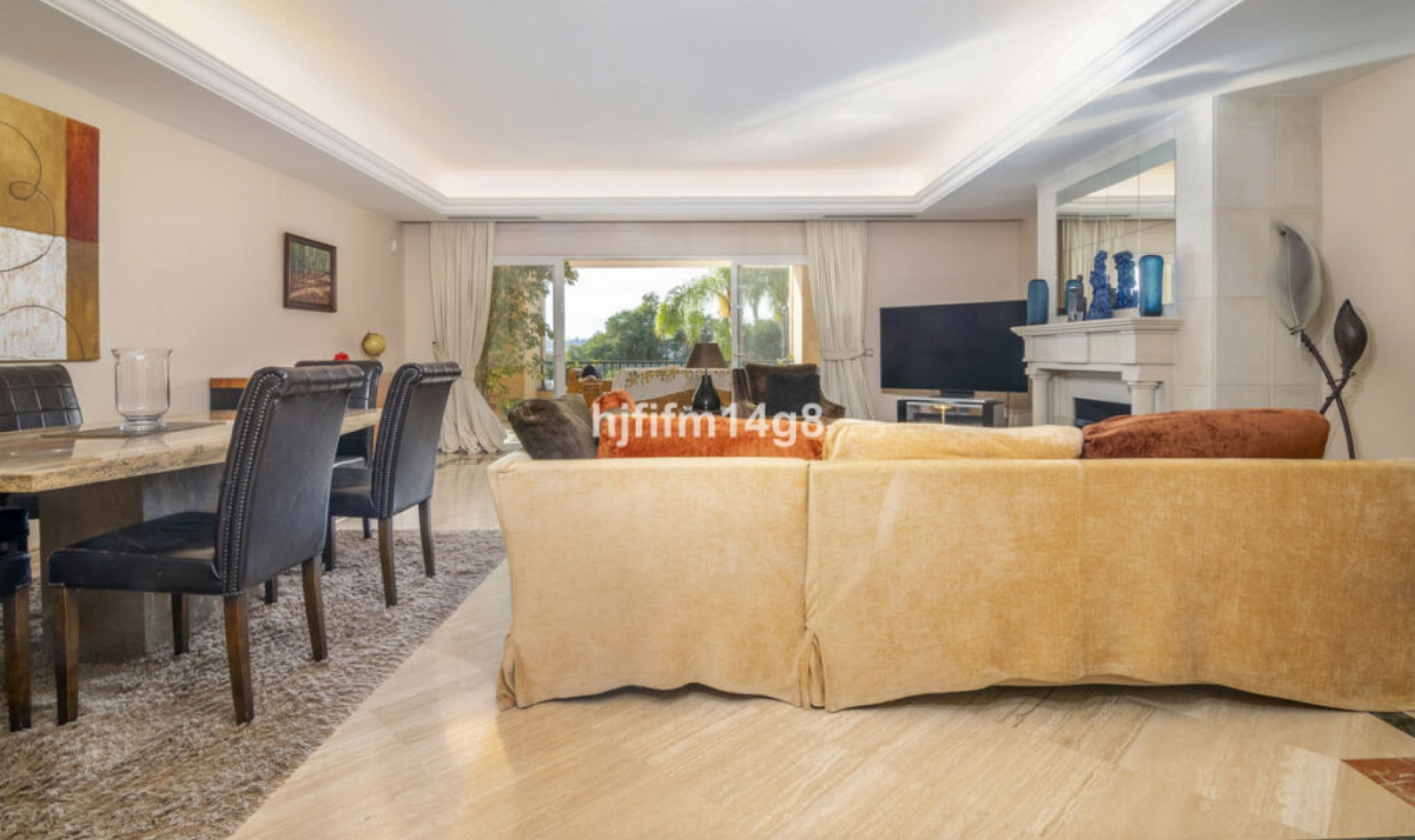 Resale - Apartment -
The Golden Mile