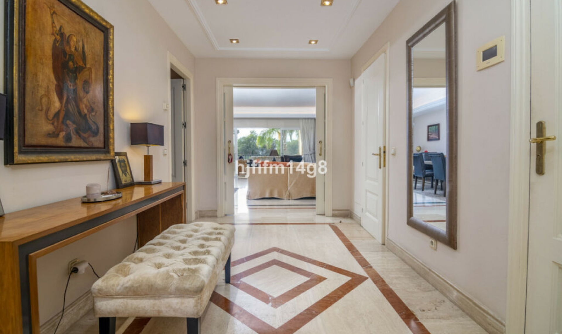 Resale - Apartment -
The Golden Mile