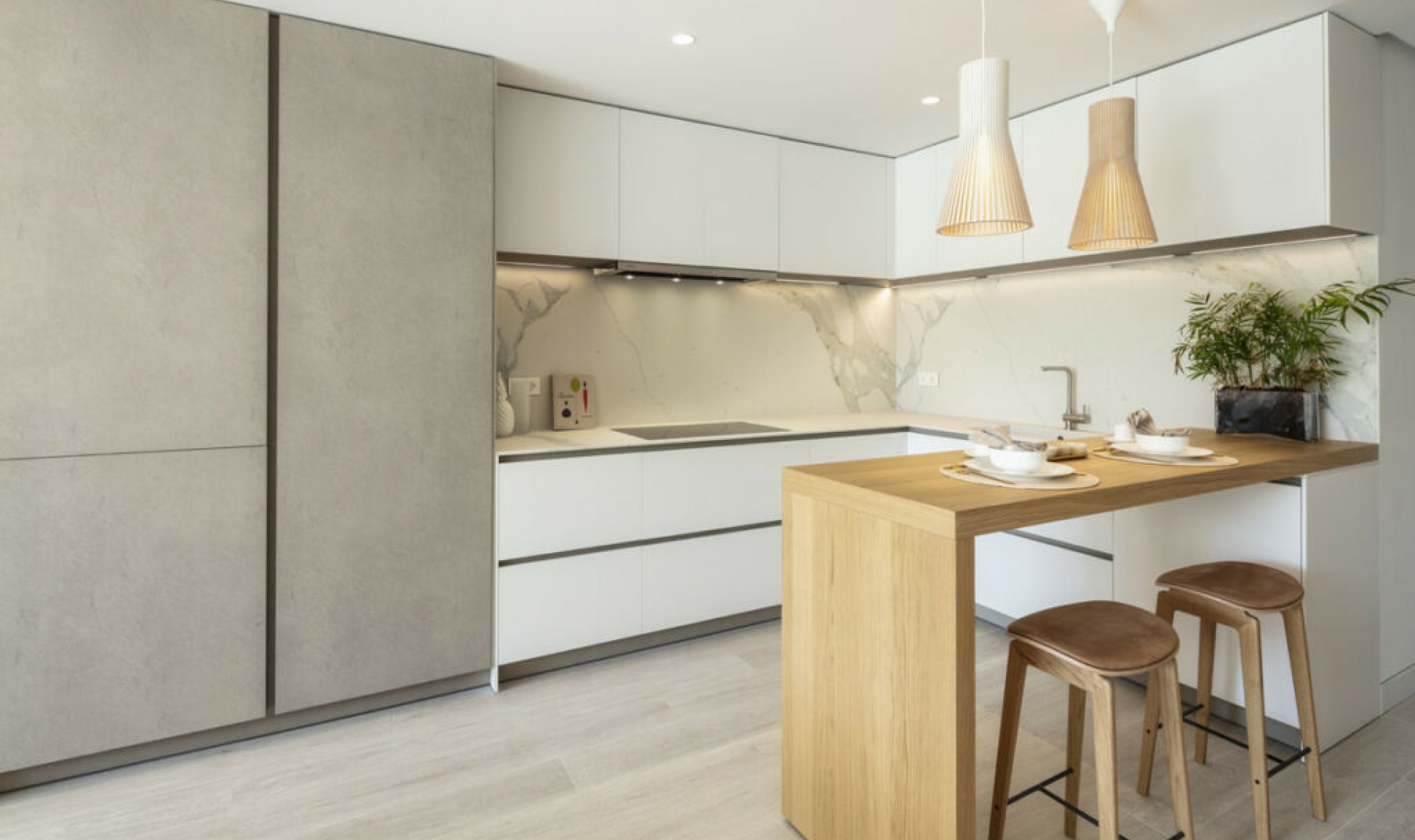Resale - Apartment -
The Golden Mile