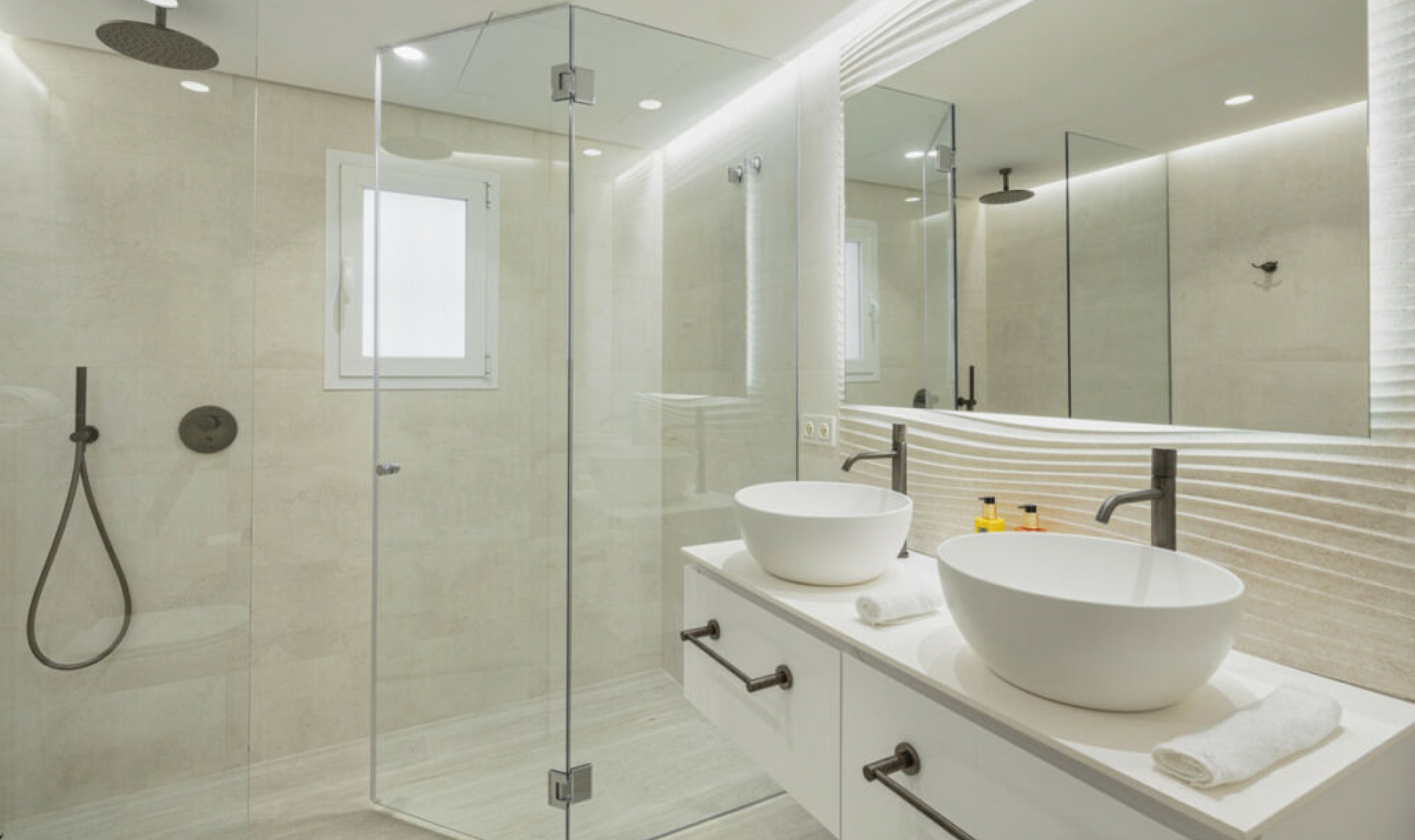 Resale - Apartment -
The Golden Mile
