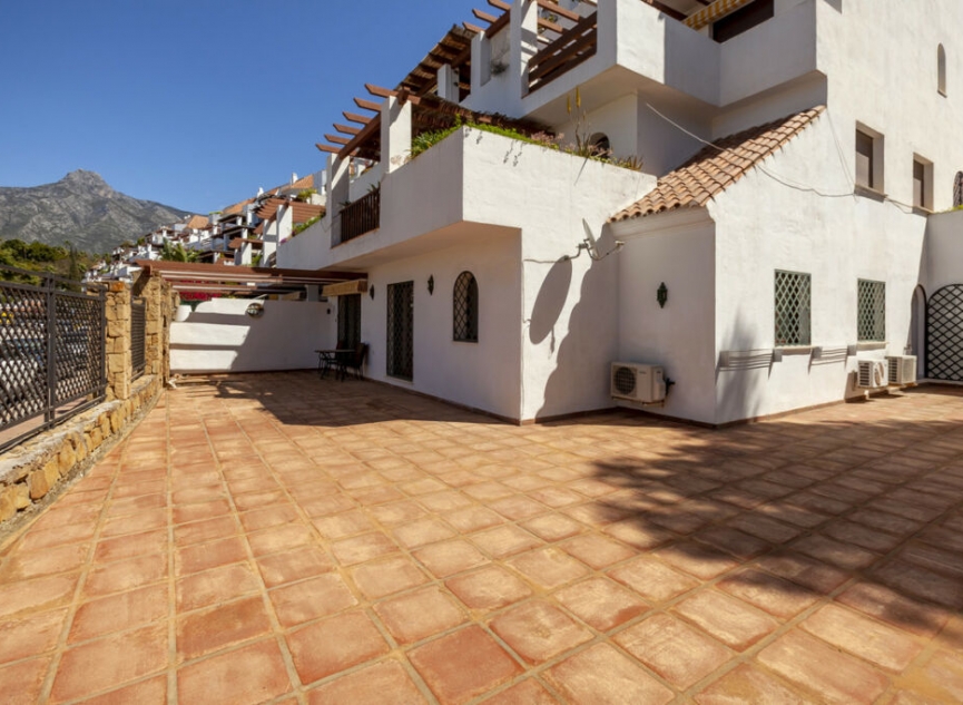 Resale - Apartment -
The Golden Mile