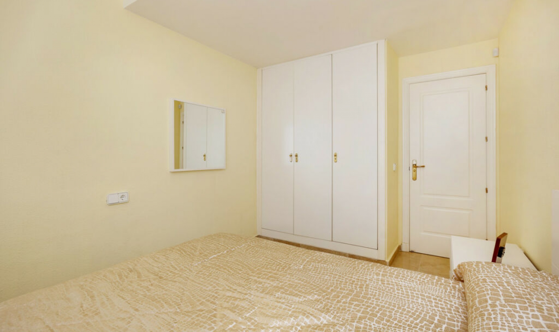 Resale - Apartment -
The Golden Mile