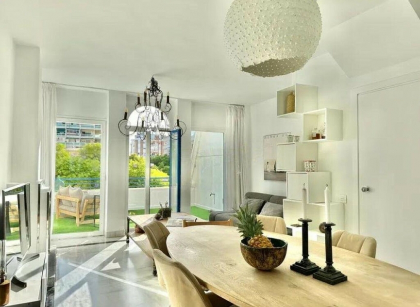 Resale - Apartment -
The Golden Mile