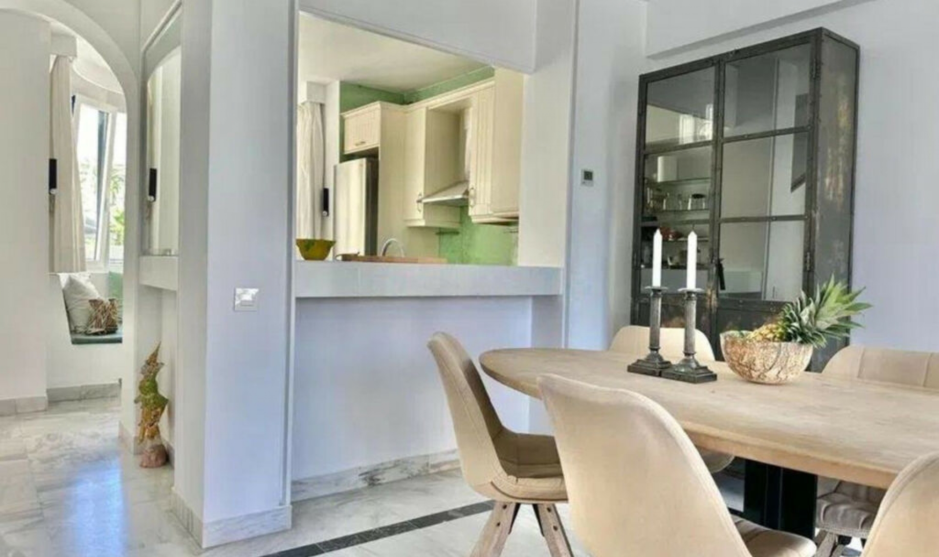 Resale - Apartment -
The Golden Mile
