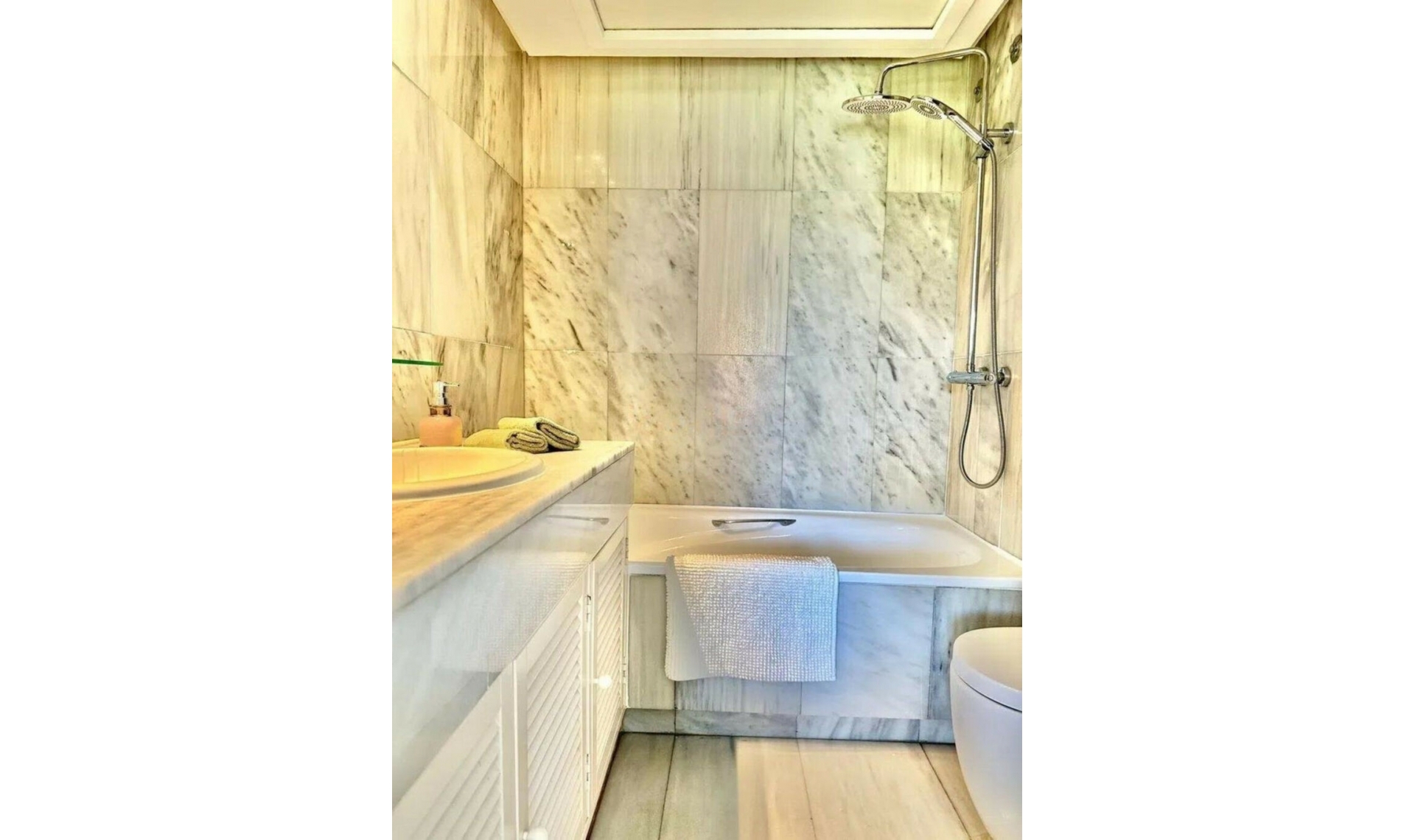 Resale - Apartment -
The Golden Mile