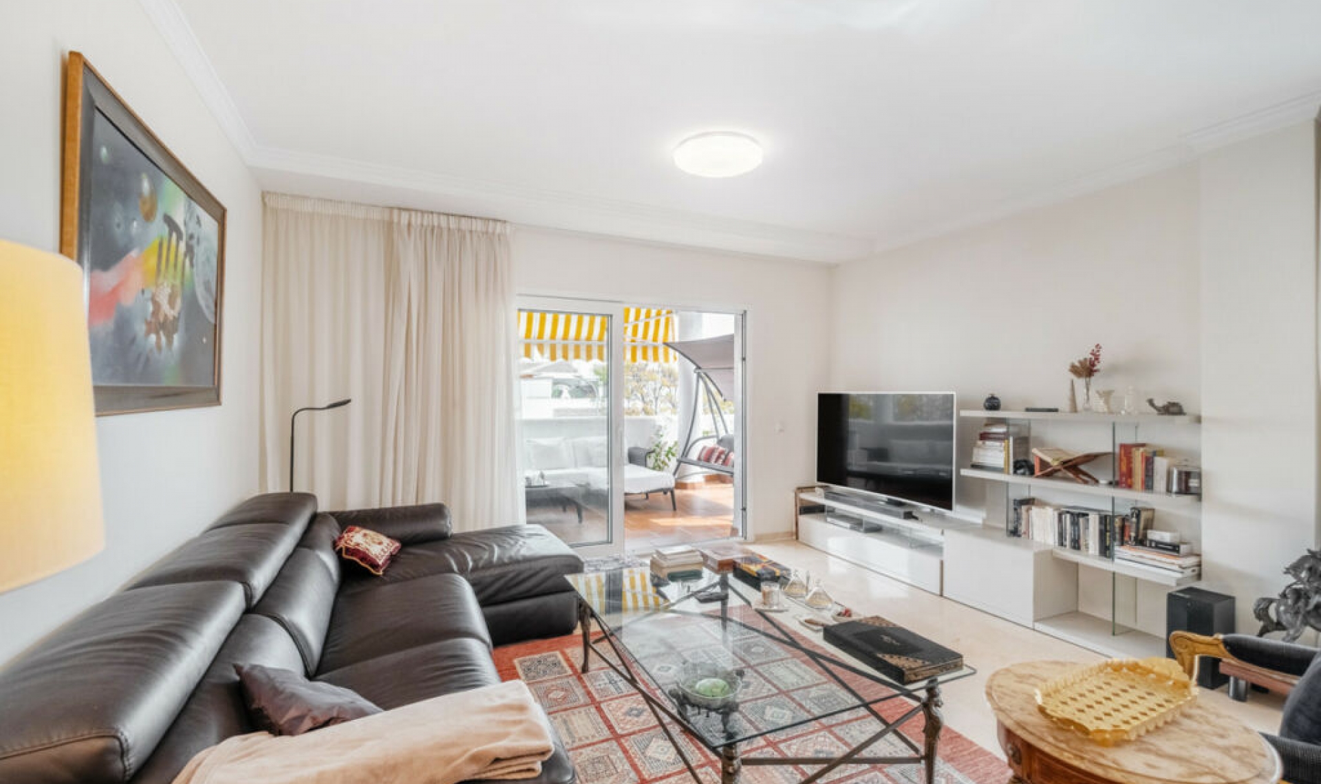 Resale - Apartment -
The Golden Mile