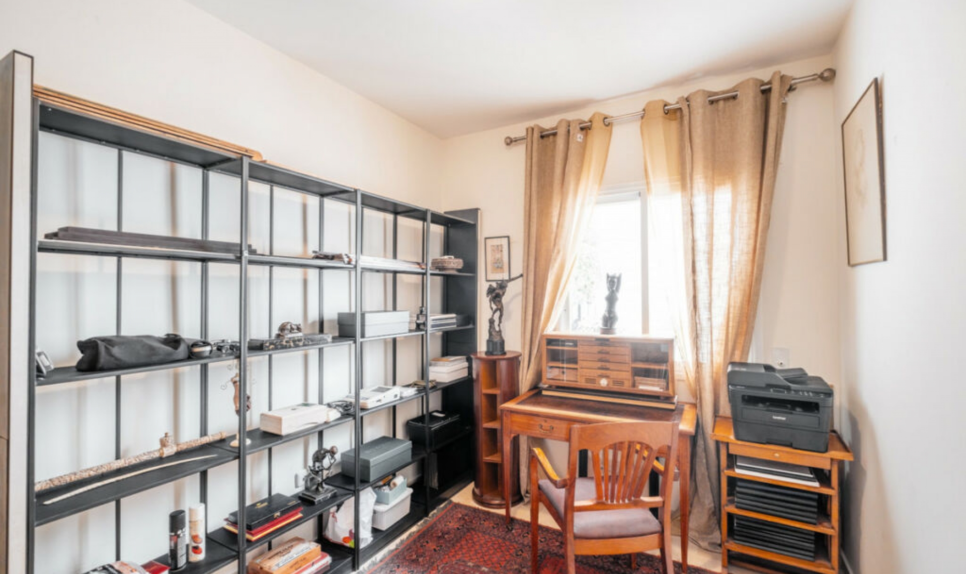 Resale - Apartment -
The Golden Mile