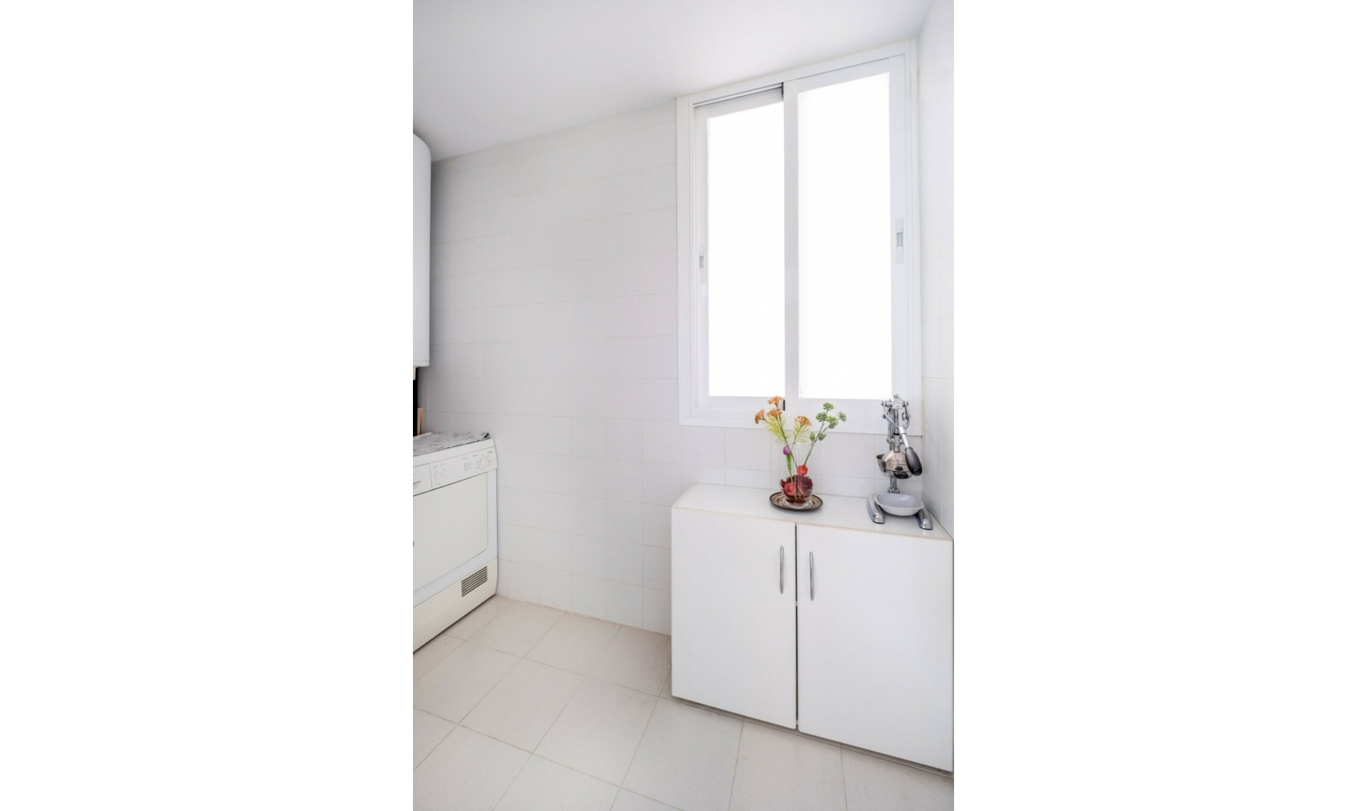 Resale - Apartment -
The Golden Mile