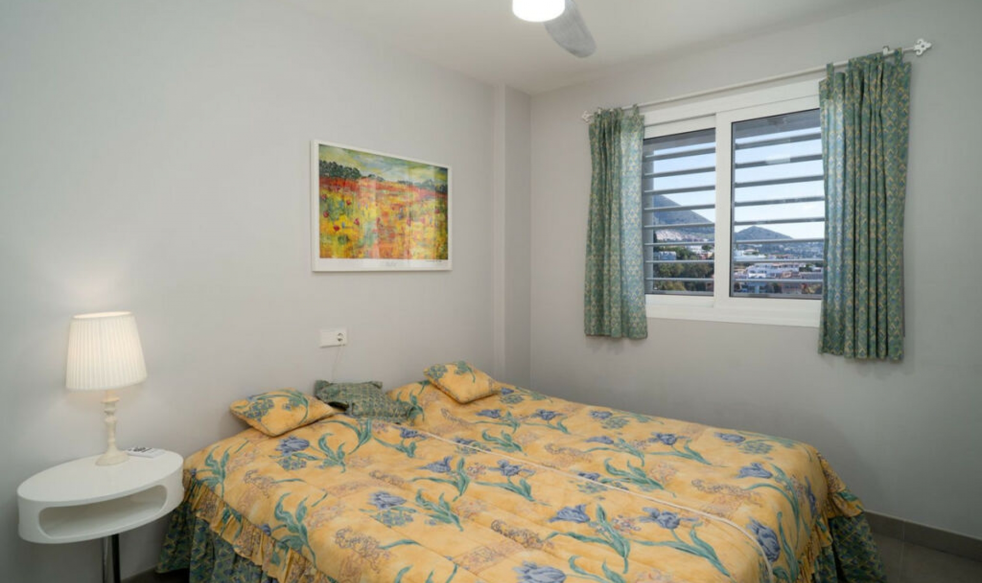 Resale - Apartment -
Torreblanca