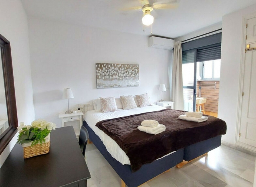 Resale - Apartment -
Torreblanca
