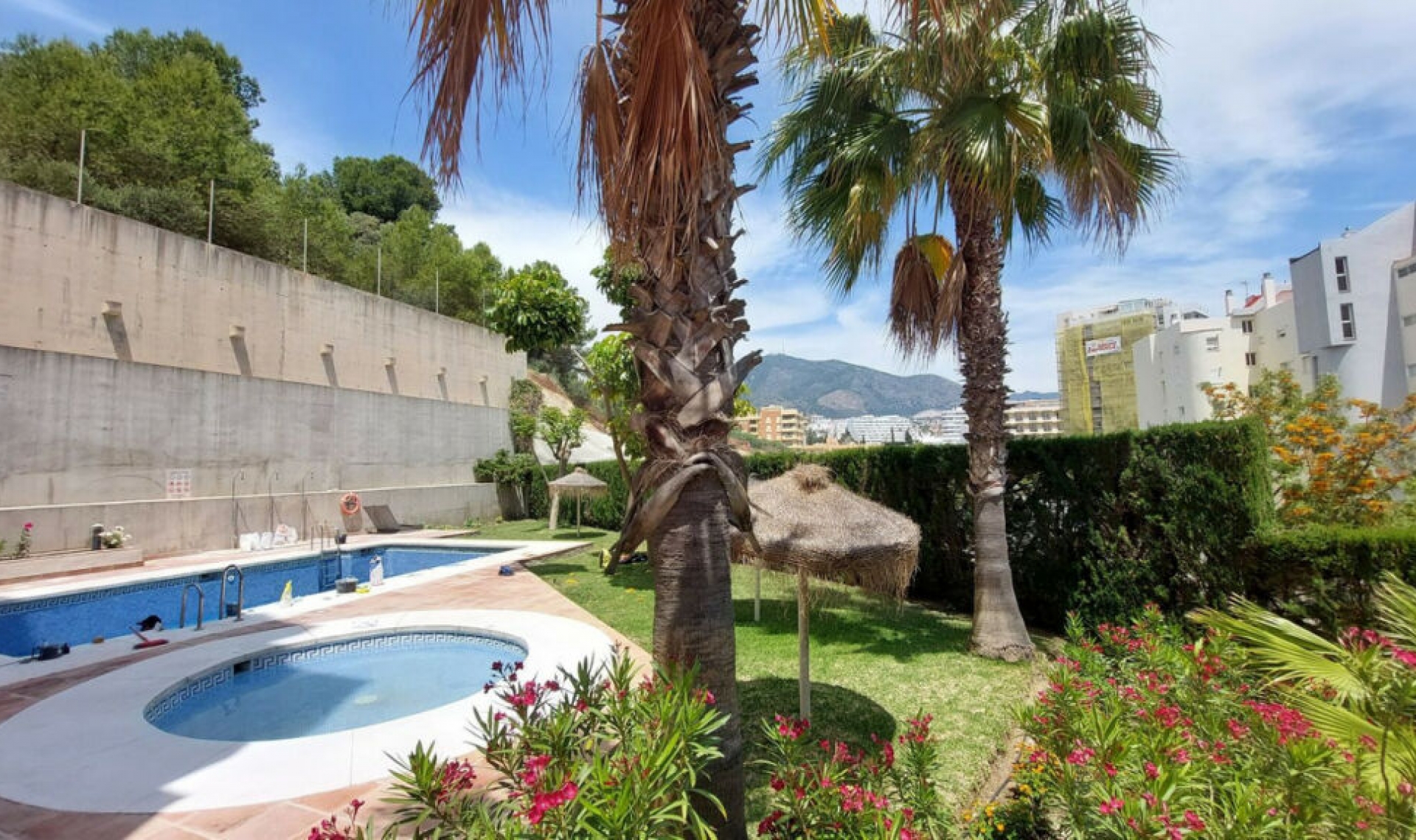 Resale - Apartment -
Torreblanca