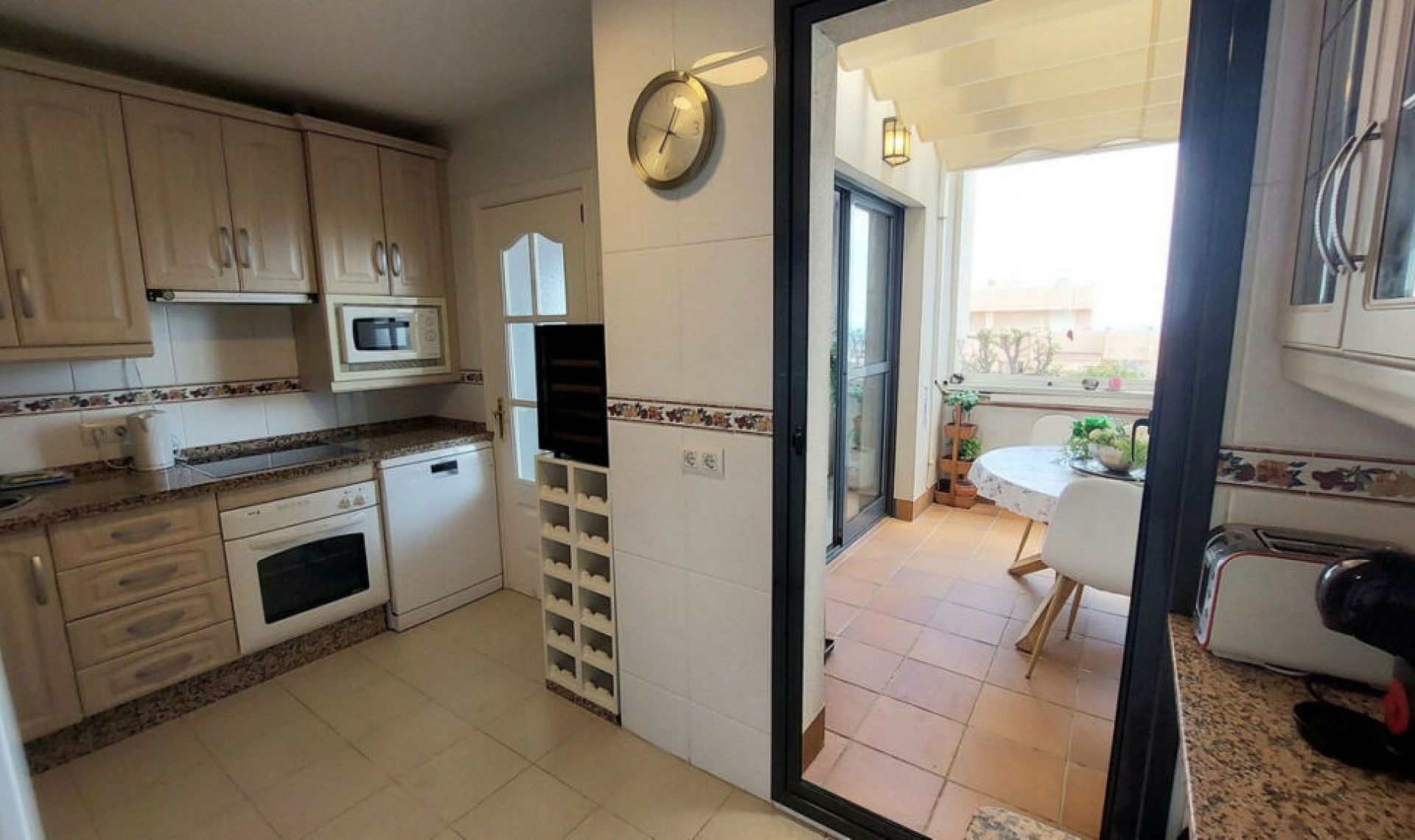 Resale - Apartment -
Torreblanca