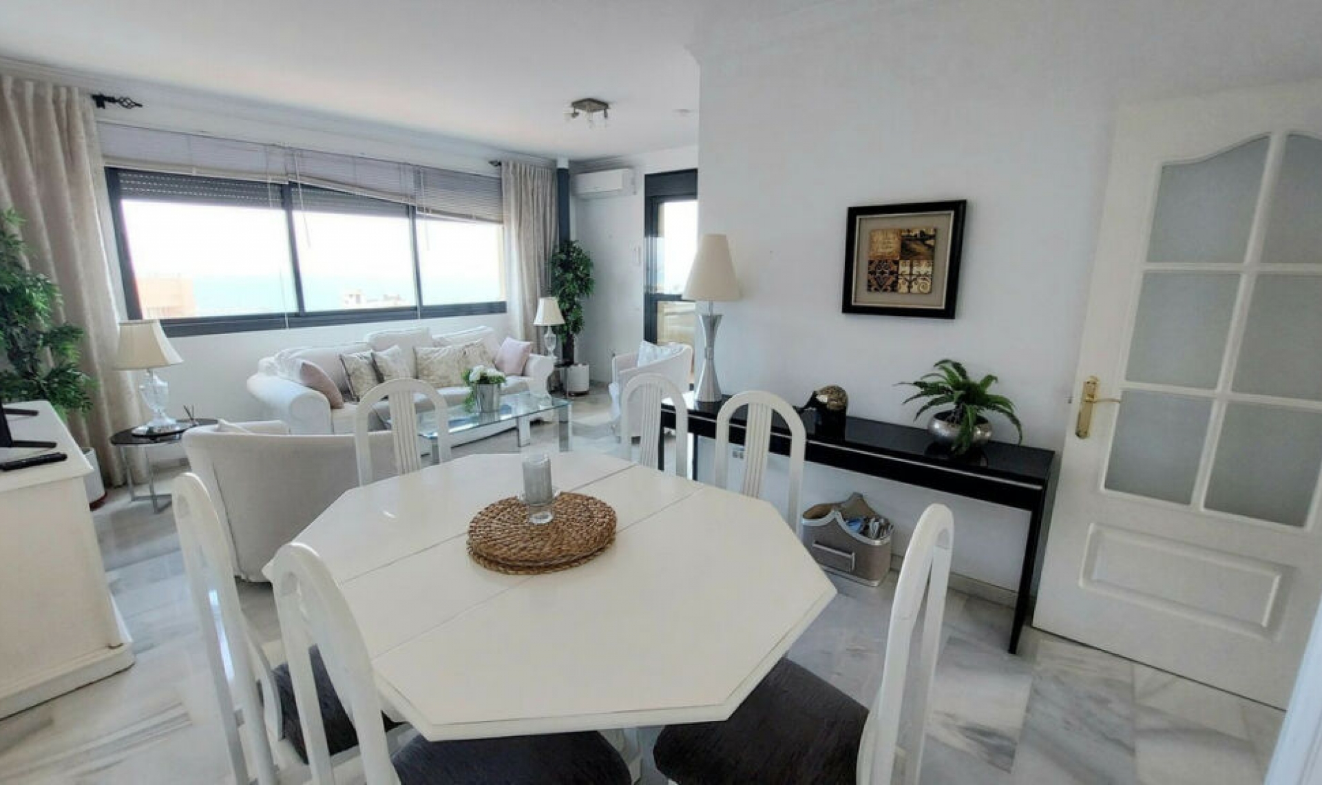 Resale - Apartment -
Torreblanca
