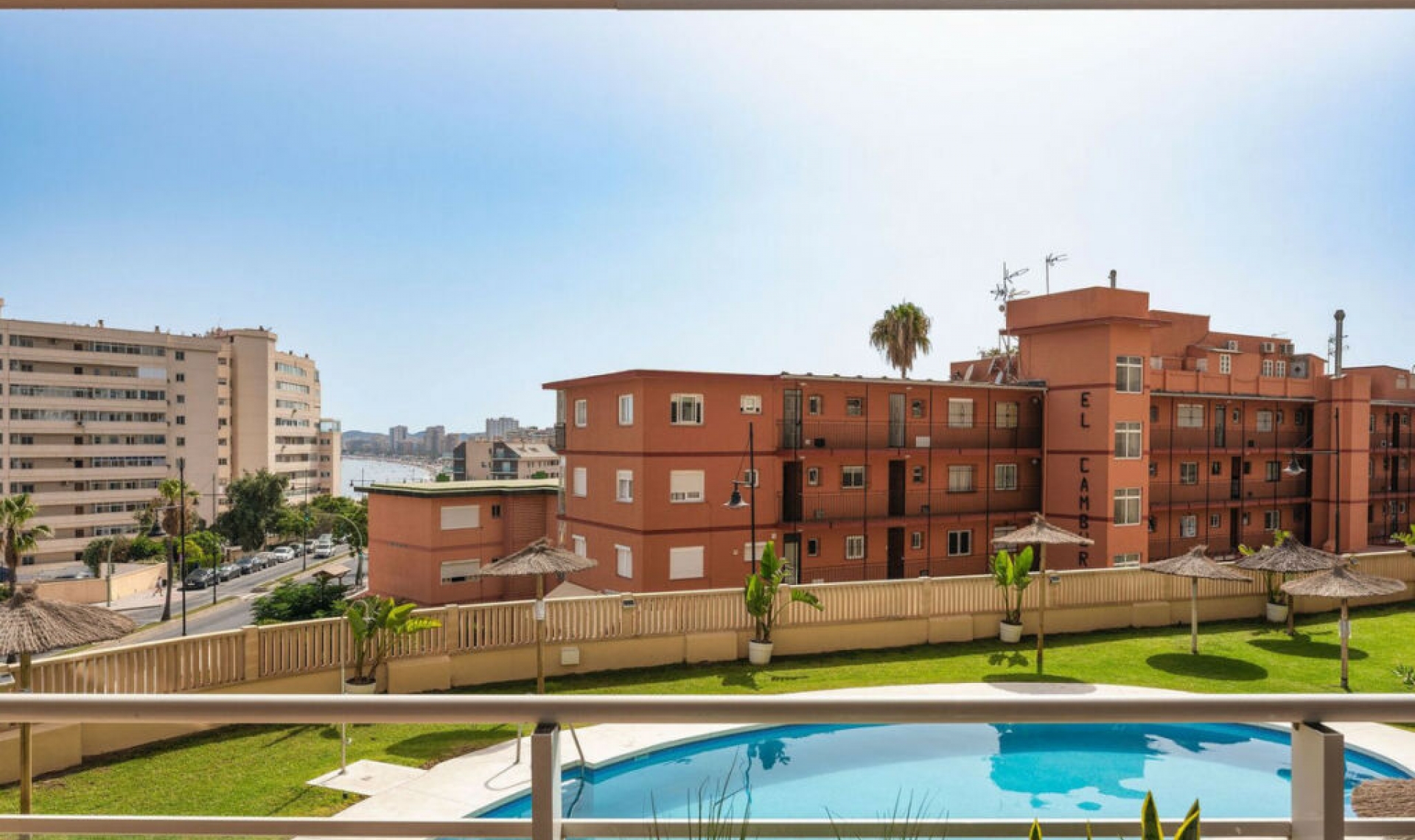 Resale - Apartment -
Torreblanca