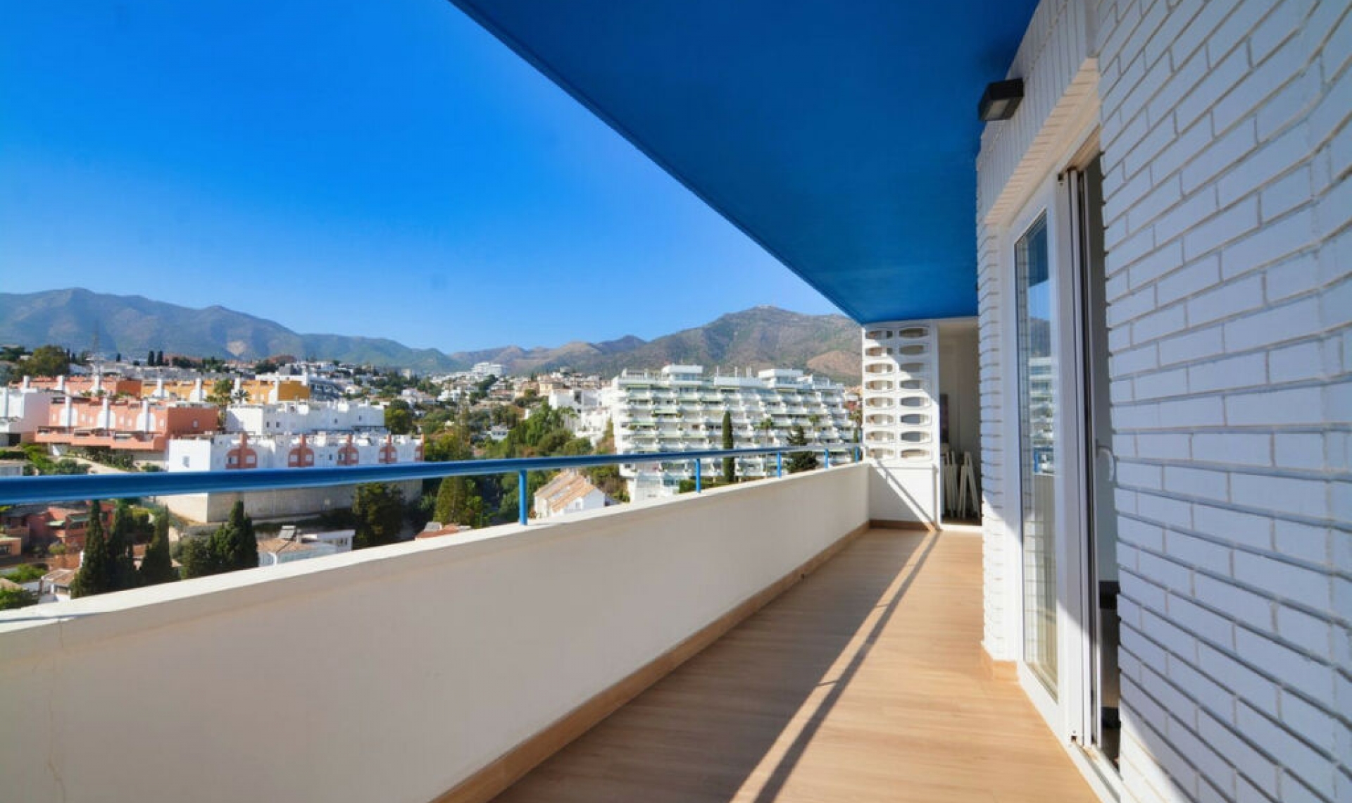 Resale - Apartment -
Torreblanca