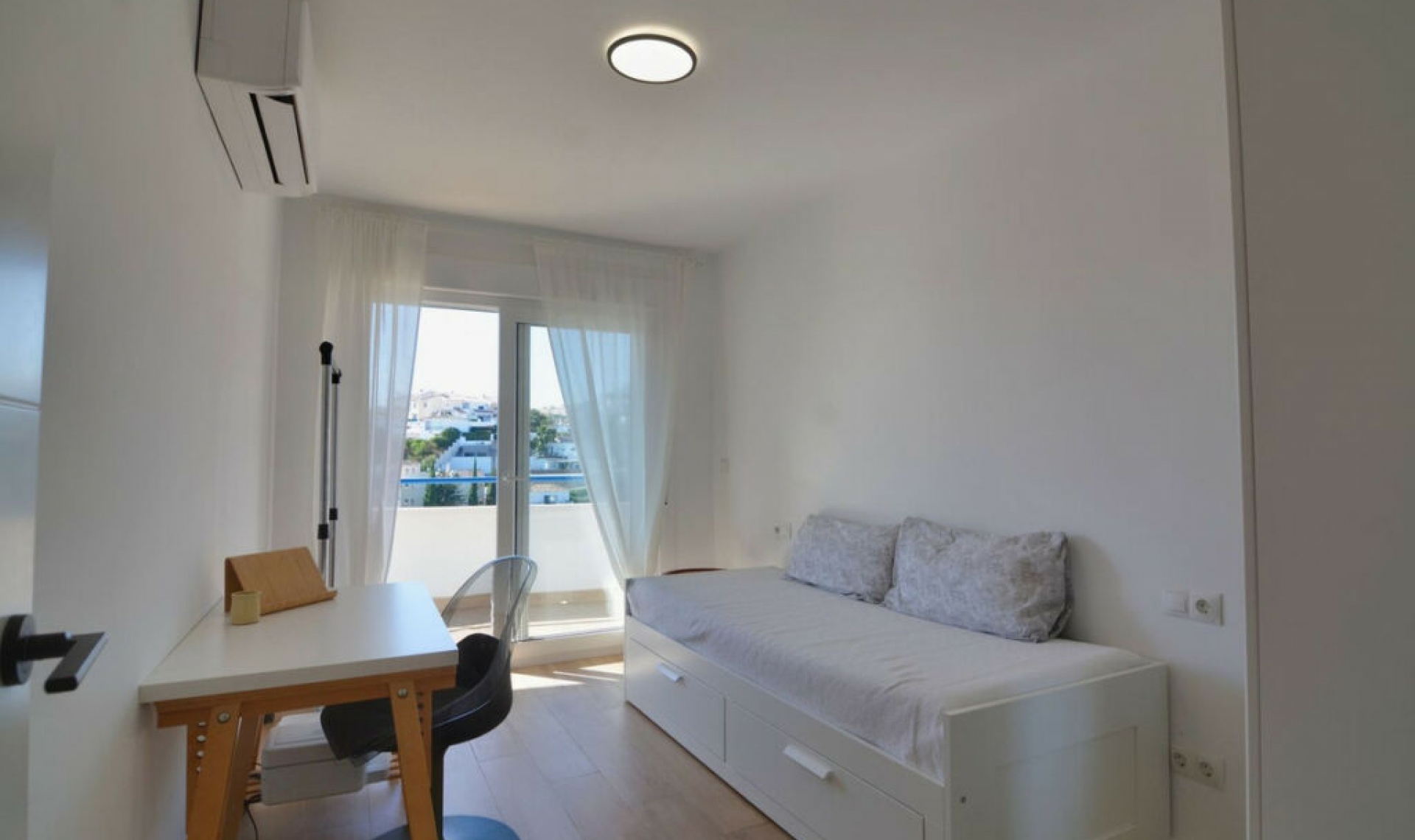 Resale - Apartment -
Torreblanca