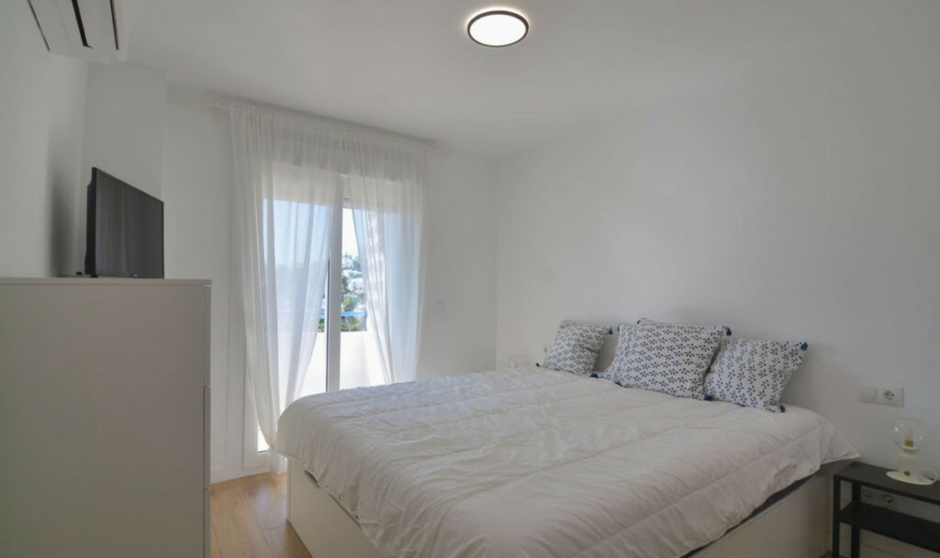 Resale - Apartment -
Torreblanca