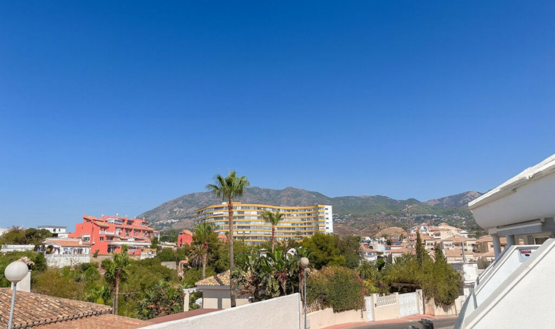 Resale - Apartment -
Torreblanca