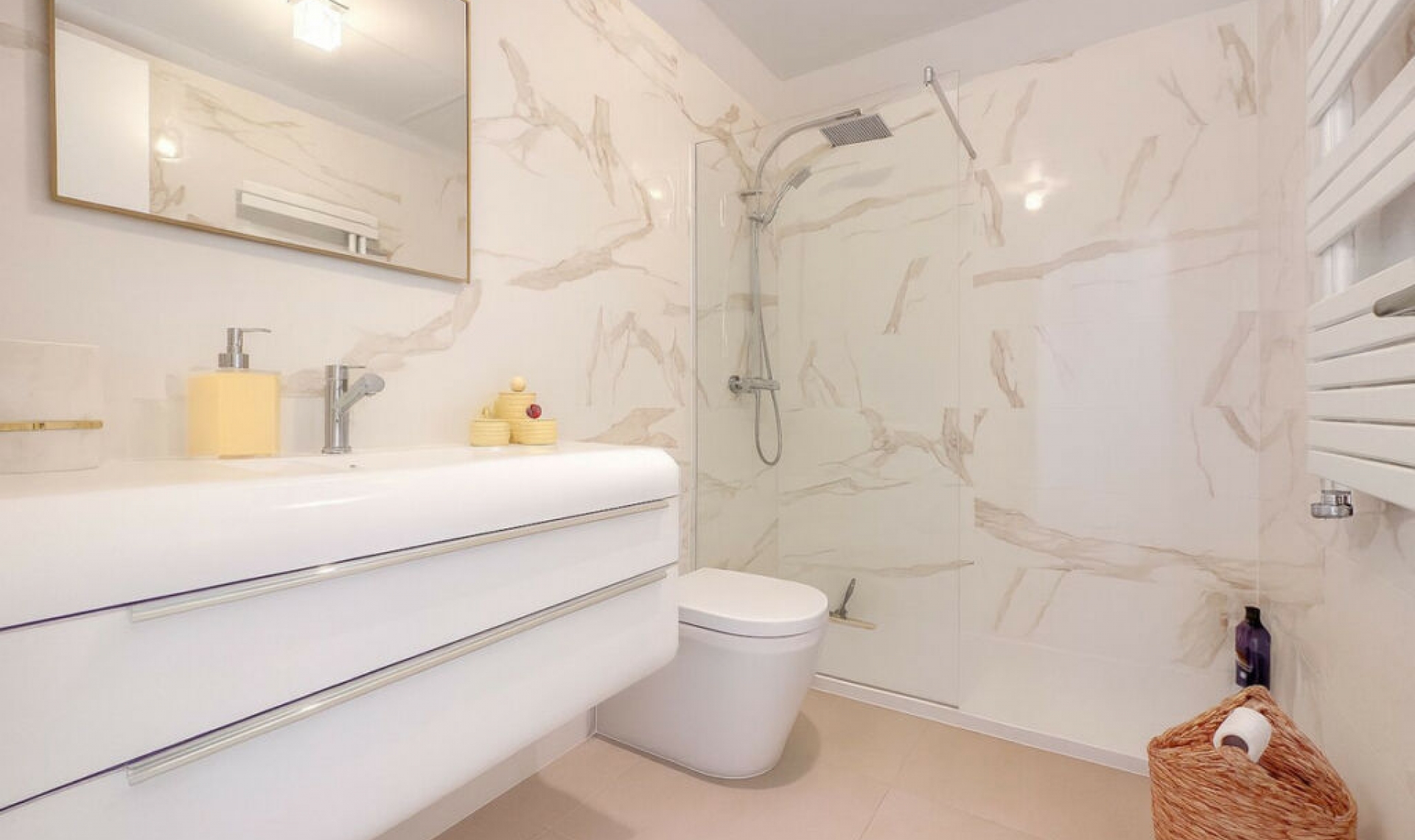 Resale - Apartment -
Torreblanca