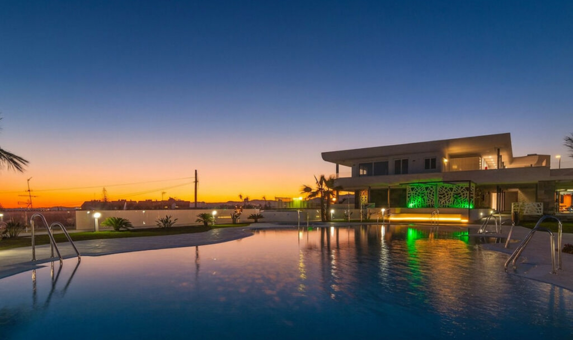 Resale - Apartment -
Torreblanca