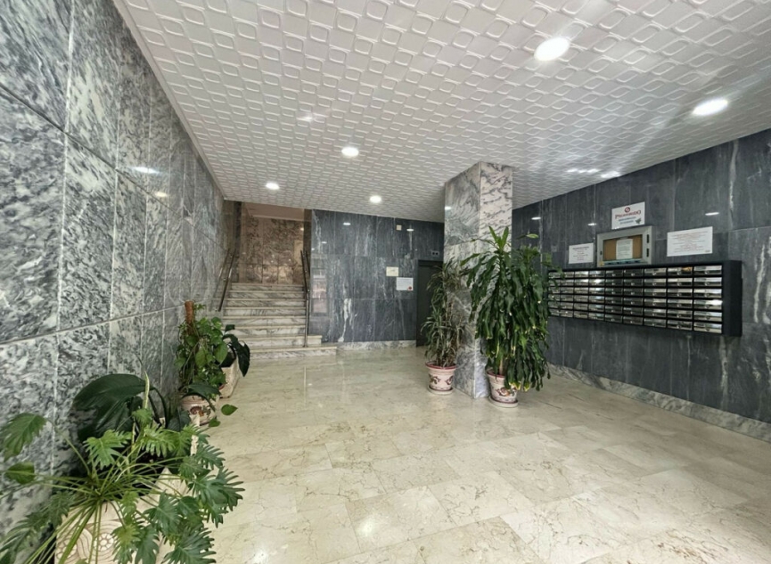 Resale - Apartment -
Torremolinos Centro