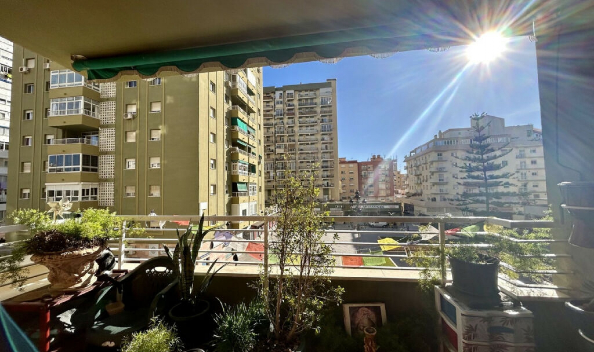 Resale - Apartment -
Torremolinos Centro