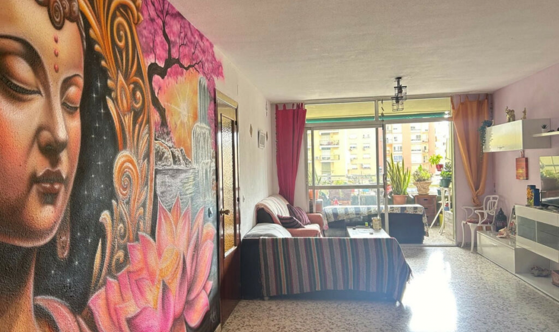 Resale - Apartment -
Torremolinos Centro