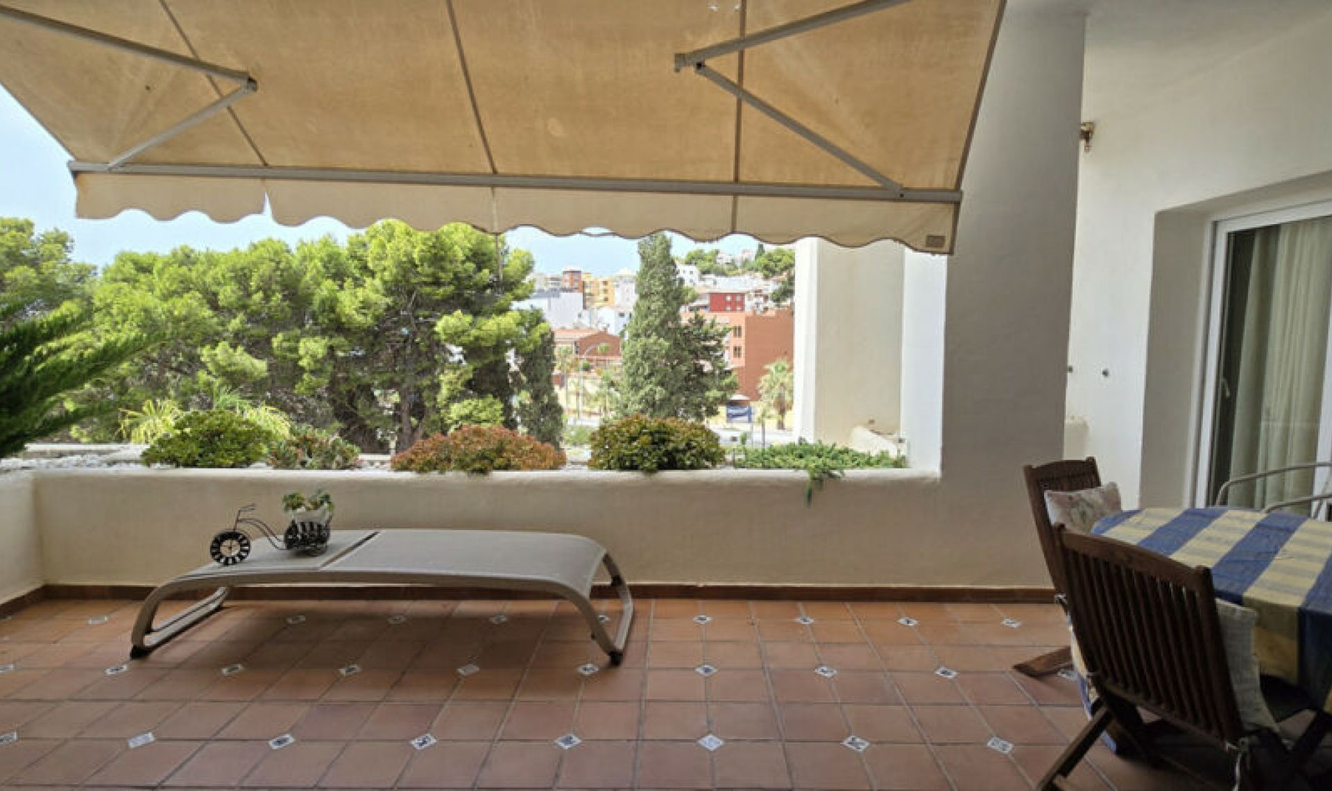 Resale - Apartment -
Torremolinos Centro