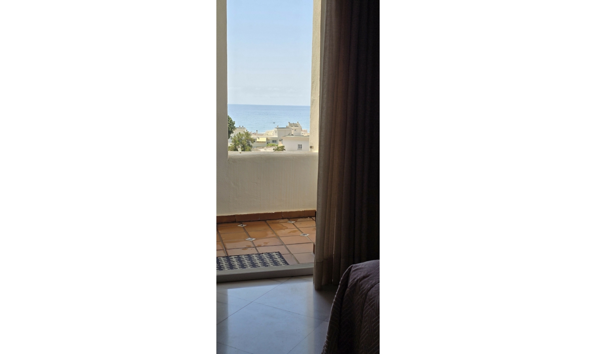 Resale - Apartment -
Torremolinos Centro