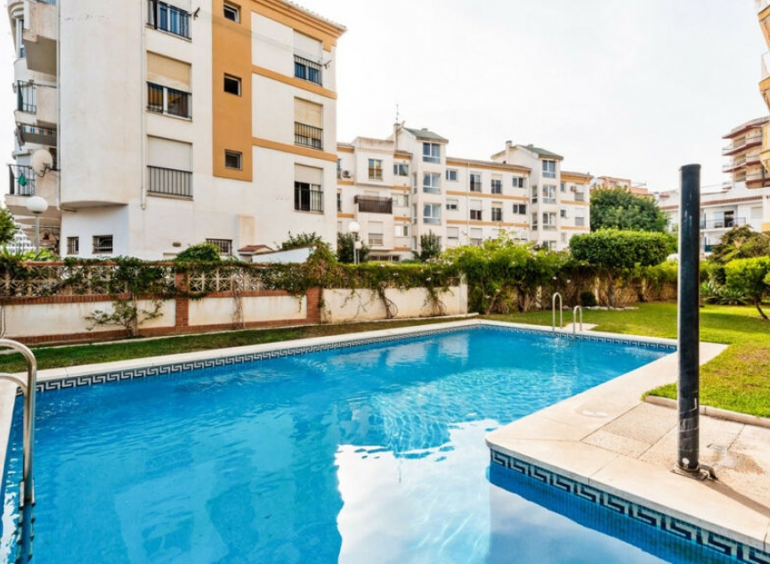 Resale - Apartment -
Torremolinos
