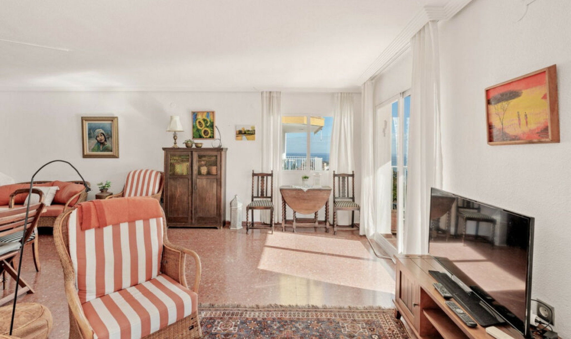 Resale - Apartment -
Torremolinos
