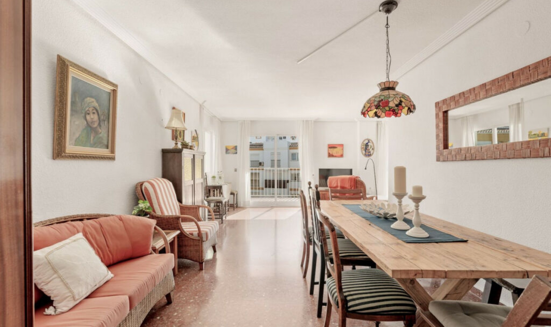 Resale - Apartment -
Torremolinos