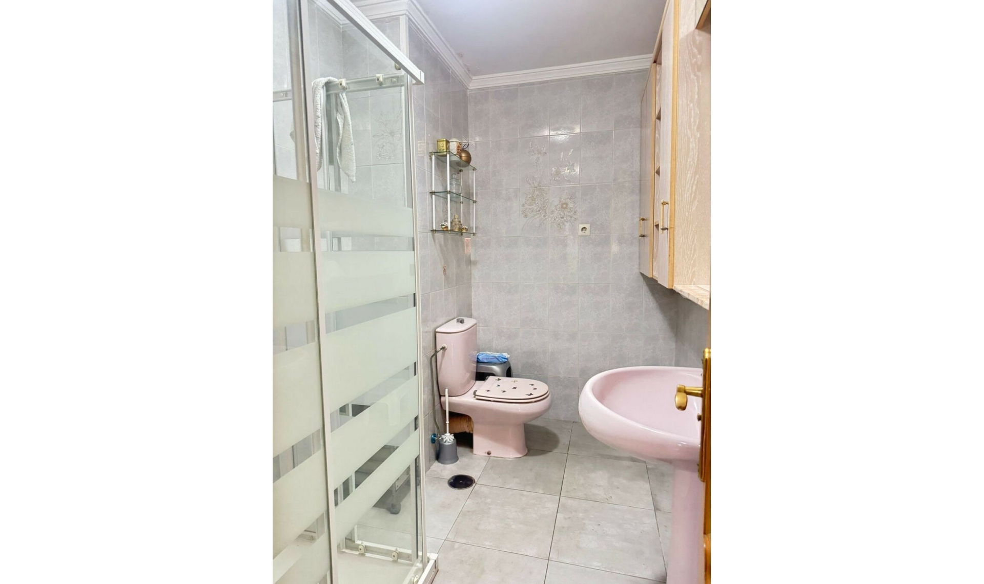 Resale - Apartment -
Torremolinos