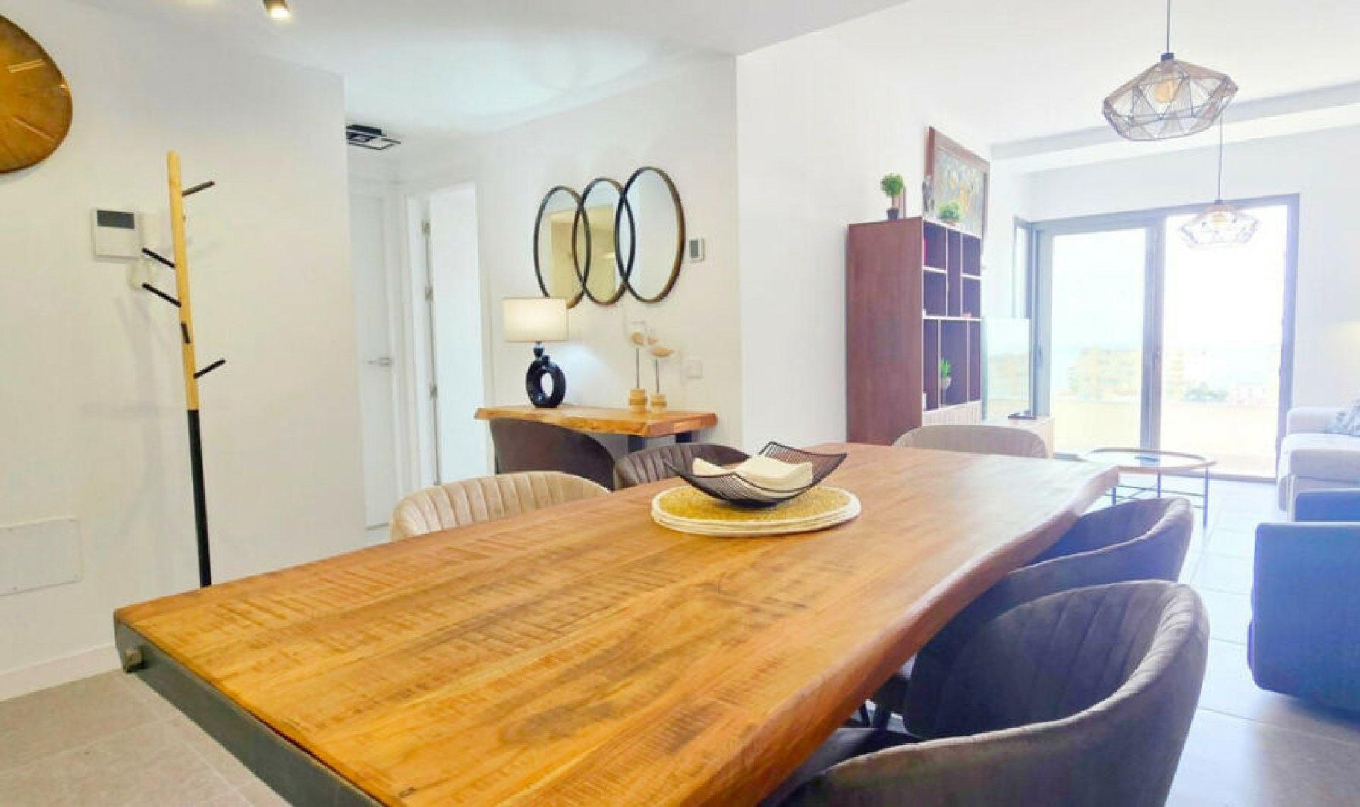 Resale - Apartment -
Torremolinos