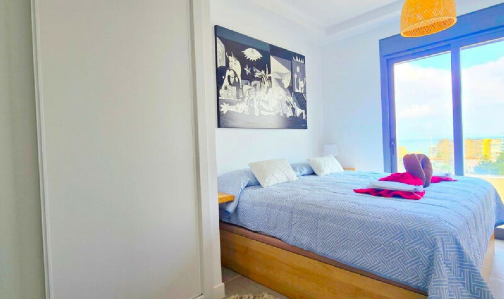 Resale - Apartment -
Torremolinos