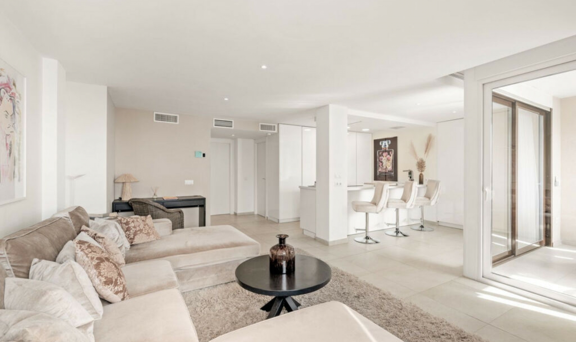 Resale - Apartment -
Torremolinos