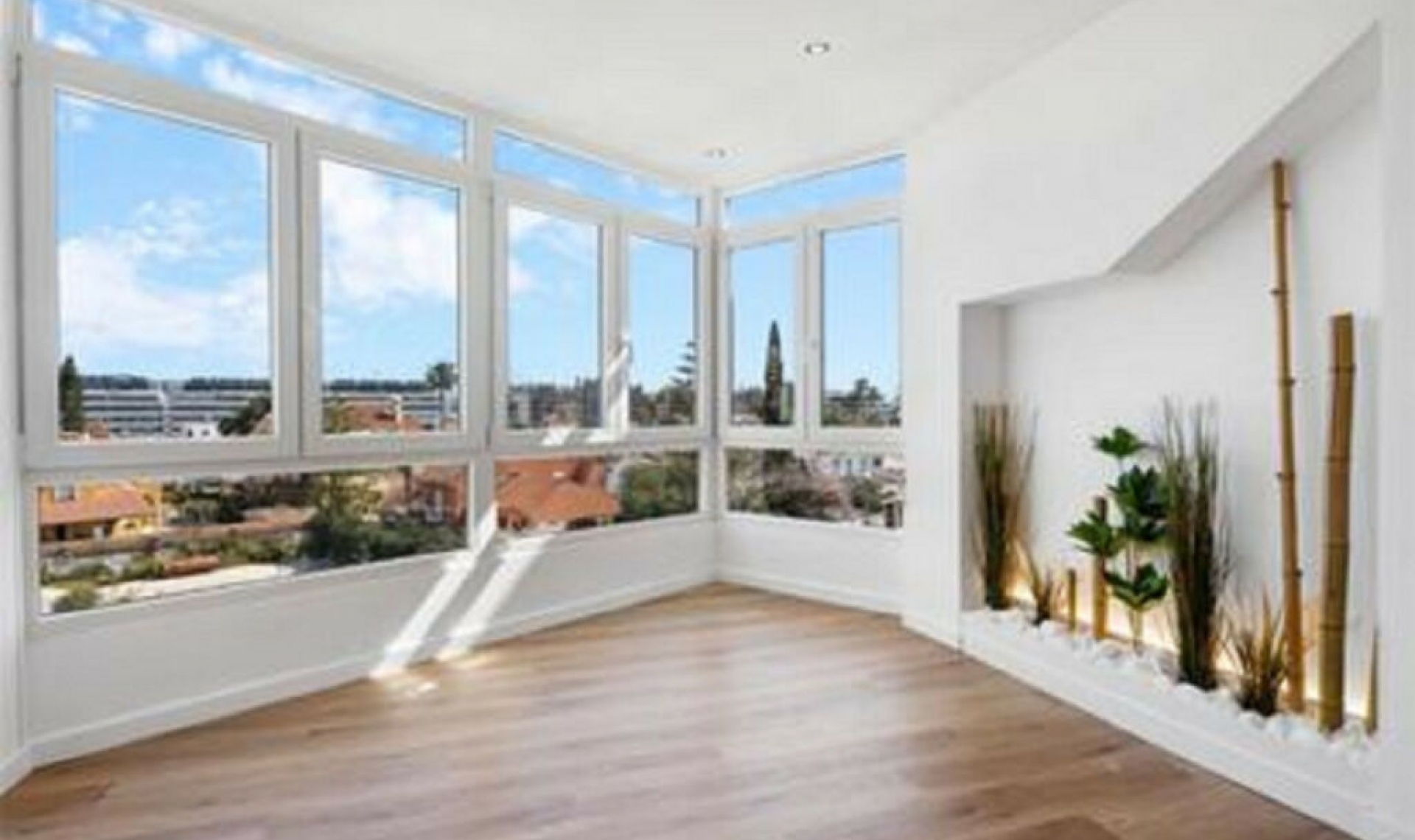 Resale - Apartment -
Torremolinos