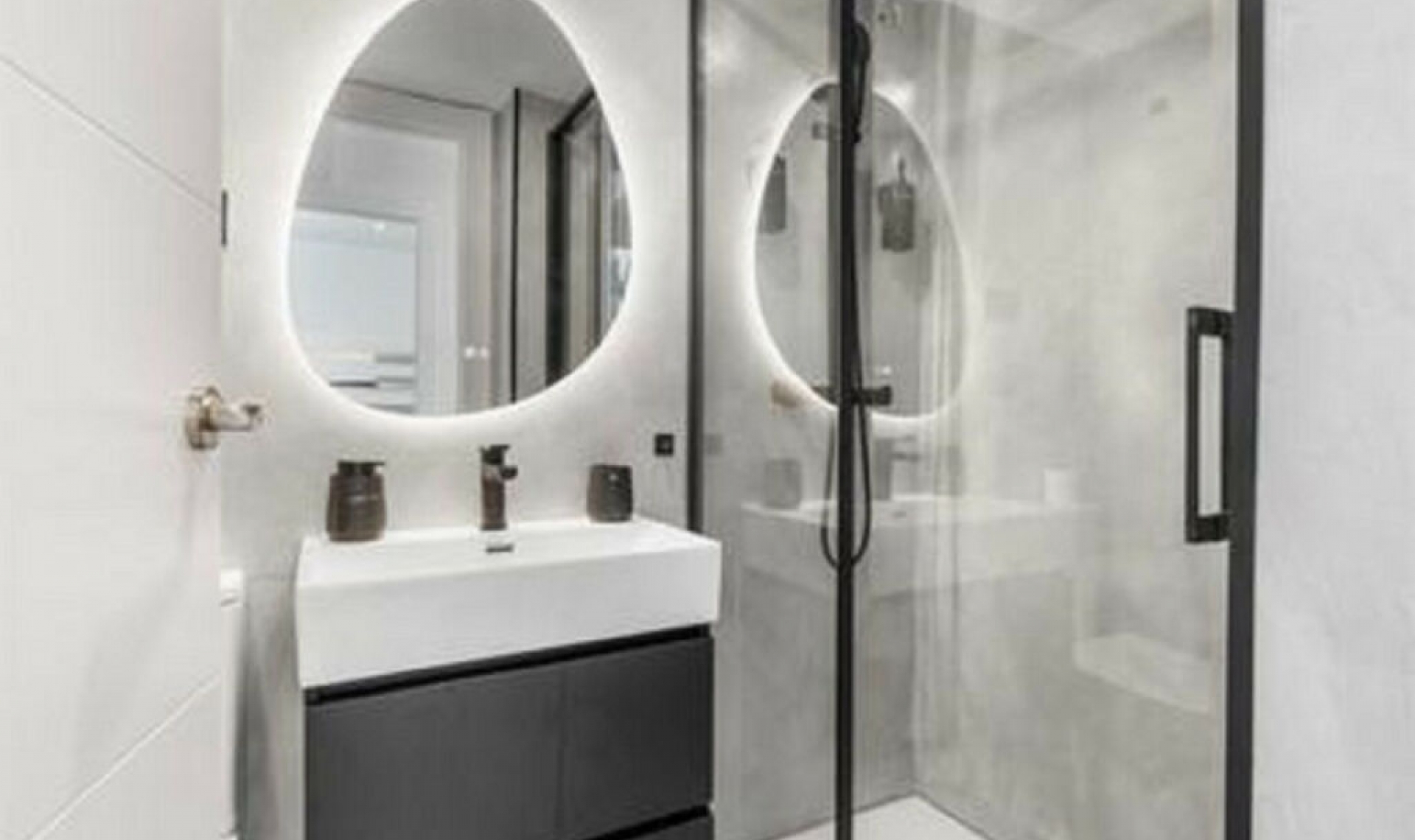 Resale - Apartment -
Torremolinos