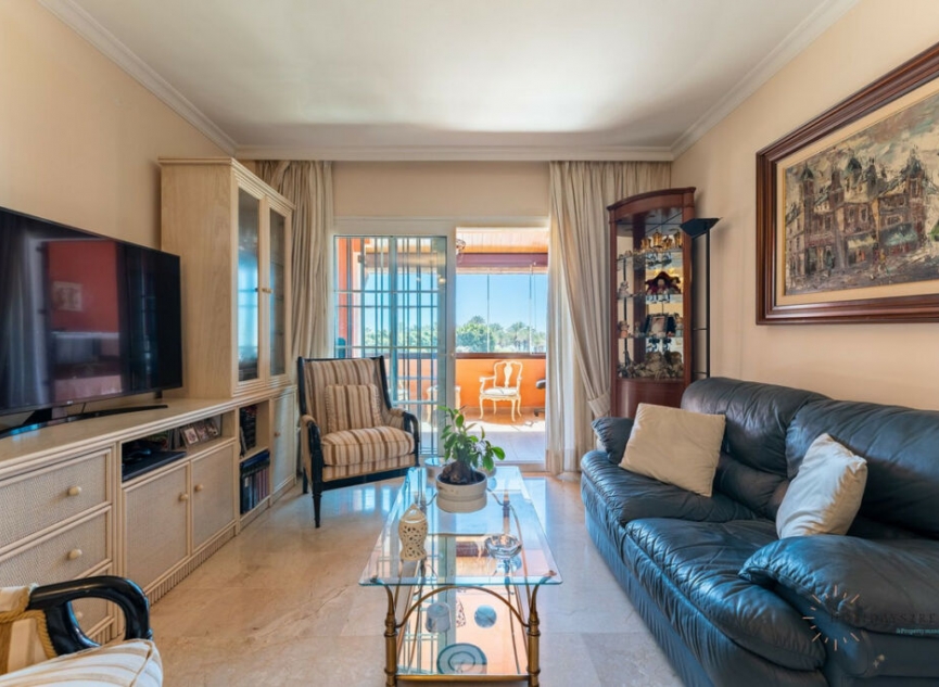Resale - Apartment -
Torremolinos