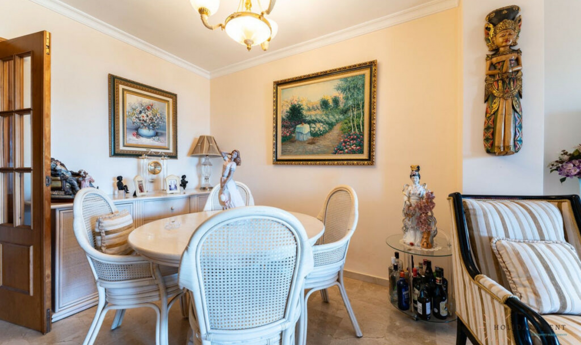 Resale - Apartment -
Torremolinos